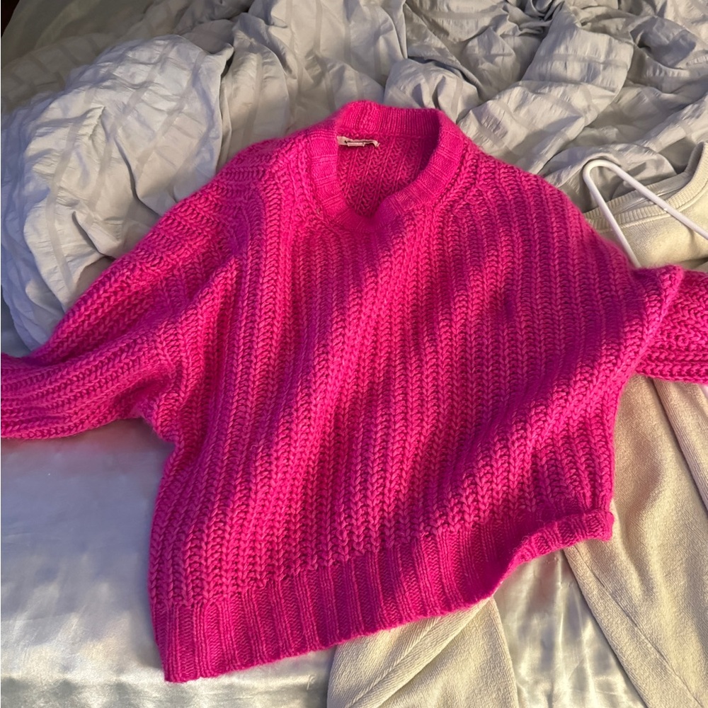 American Eagle Outfitters Pink Crew Neck Sweater